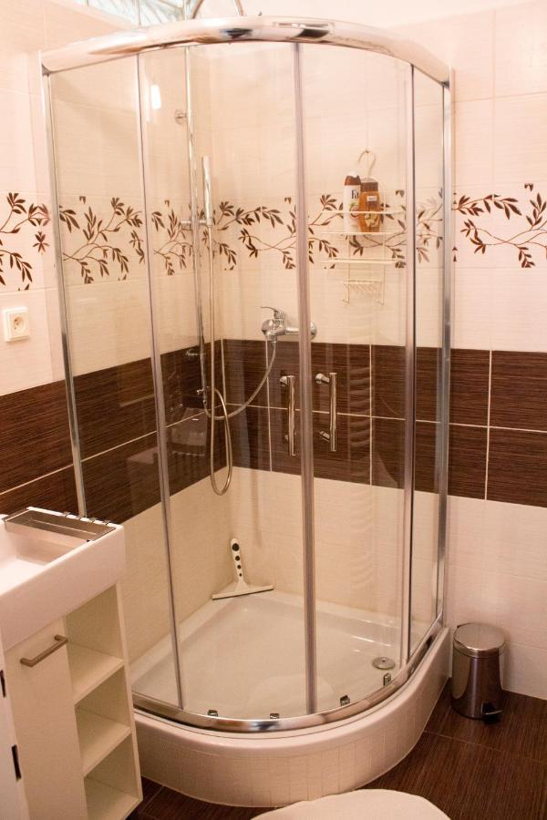 Blue Apartment In Beautiful English Style Garden With Atmosphere Praha Eksteriør bilde
